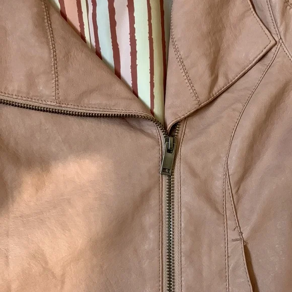 COPY - Anthropologie Ett Twa Leather Moto Jacket - Small - Picture 4 of 8